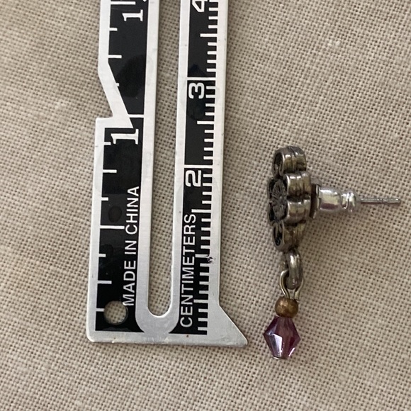 Vintage 90s pewter style jewel tone purple crystal dangle drop earrings - Picture 3 of 4